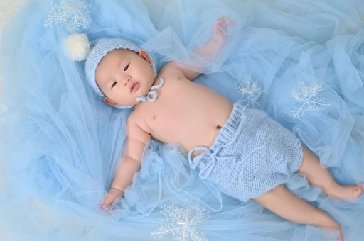 孟津未满月宝宝上火的症状 孟津未满月宝宝上火的症状